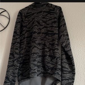 Nike Dri Fit Camo Pullover